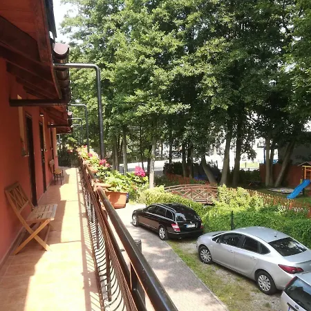 Dom Gościnny Agcez Kwatera prywatna Międzywodzie