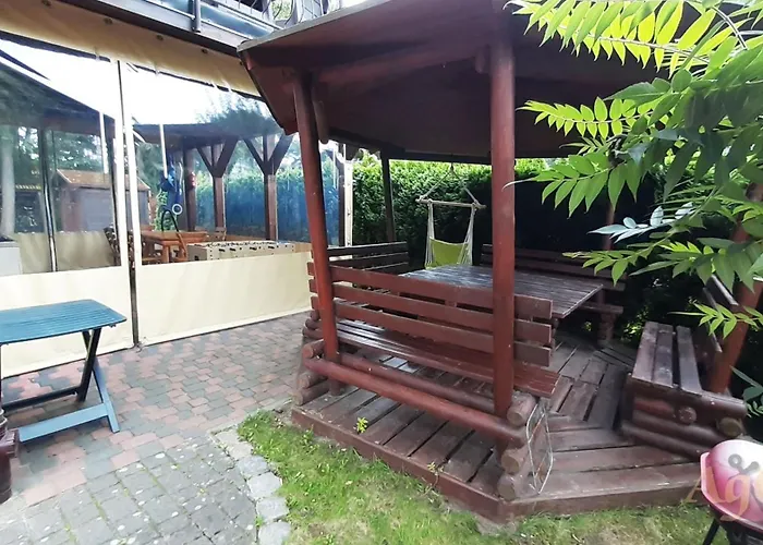 Agcez Ubytování v soukromí Międzywodzie